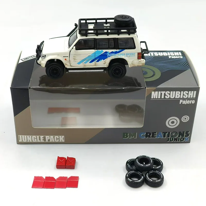 1:64 Scale Pajero Super Excedd Off-road Jeep Simulation Alloy Car Model Static Display Collectible Toy Gift Souvenir Decoration
1:64 Scale Pajero Super Excedd Off-road Jeep Simulation Alloy Car Model Static Display Collectible Toy Gift Souvenir Decoration