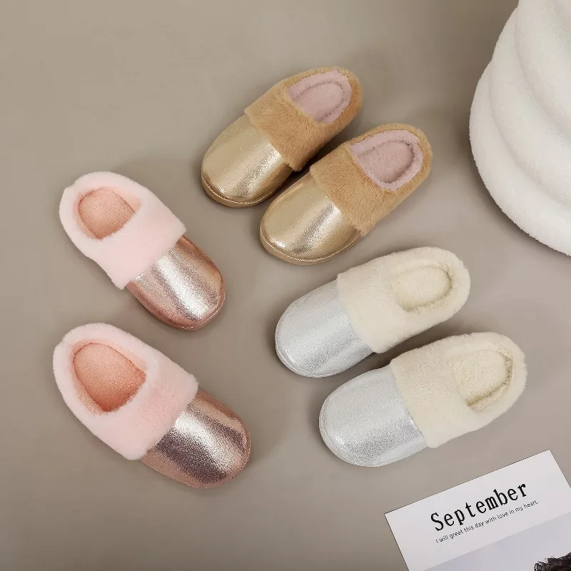 Shiny Cotton Slippers for Men and Women, Anti-slip and Warm in Autumn and Winter, Thickened Bedroom Slippers with Soft Soles
Shiny Cotton Slippers for Men and Women, Anti-slip and Warm in Autumn and Winter, Thickened Bedroom Slippers with Soft Soles