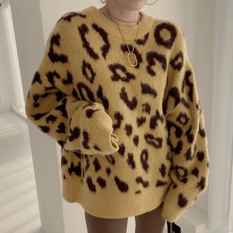 Autumn Winter Lazy Style Leopard Knitwear Women Korean Thicken Warm Long Sleeve Sweater Female 2023 Fashion O-Neck Loose Jumpers
Autumn Winter Lazy Style Leopard Knitwear Women Korean Thicken Warm Long Sleeve Sweater Female 2023 Fashion O-Neck Loose Jumpers