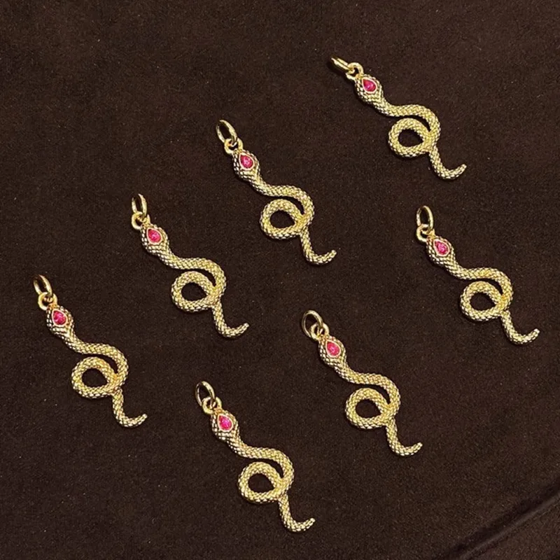 Real 18K gold elf snake pendant Au750 gold new snake totem necklace pendant boutique jewelry gift D0118
Real 18K gold elf snake pendant Au750 gold new snake totem necklace pendant boutique jewelry gift D0118
