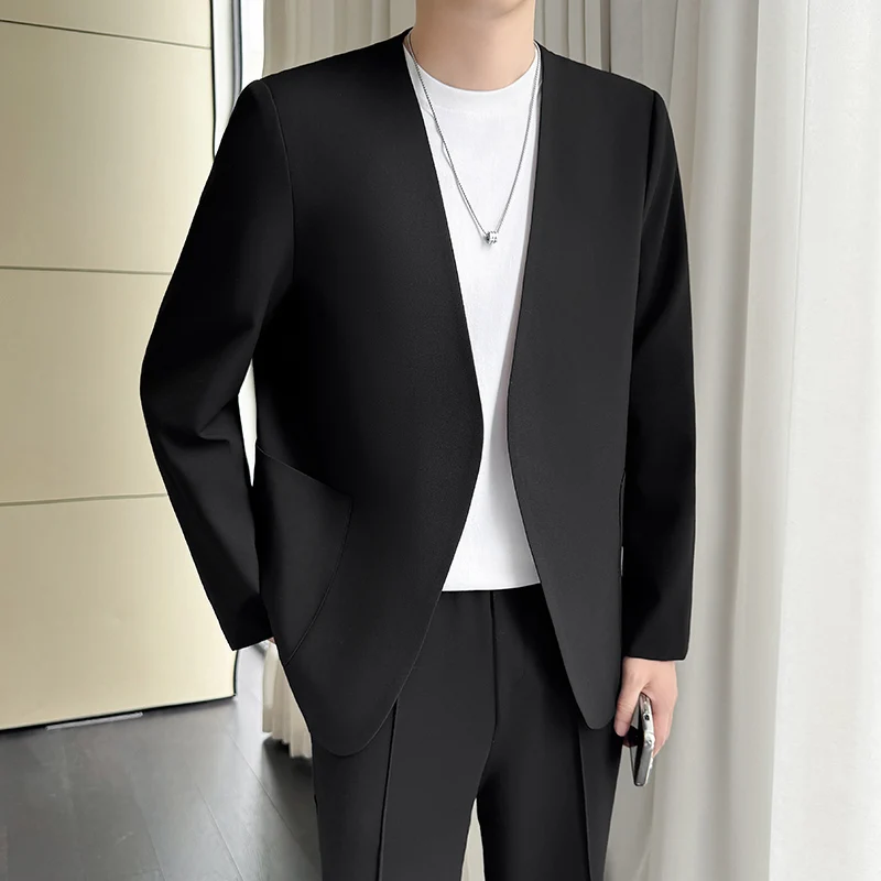 2026Autumn Collarless Thin Long Sleeve Blazer Casual Single Suit Personality Youth Blazer Suit
2026Autumn Collarless Thin Long Sleeve Blazer Casual Single Suit Personality Youth Blazer Suit