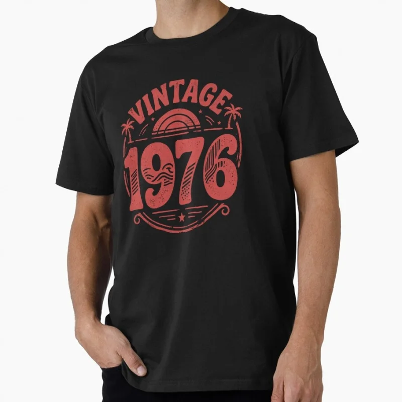 70s Retro Born in 1976 vintage 50th birthday gift Gift T shirt Men's 100% cotton Short Sleeve Graphic clothes All size tee S-6XL
70s Retro Born in 1976 vintage 50th birthday gift Gift T shirt Men's 100% cotton Short Sleeve Graphic clothes All size tee S-6XL