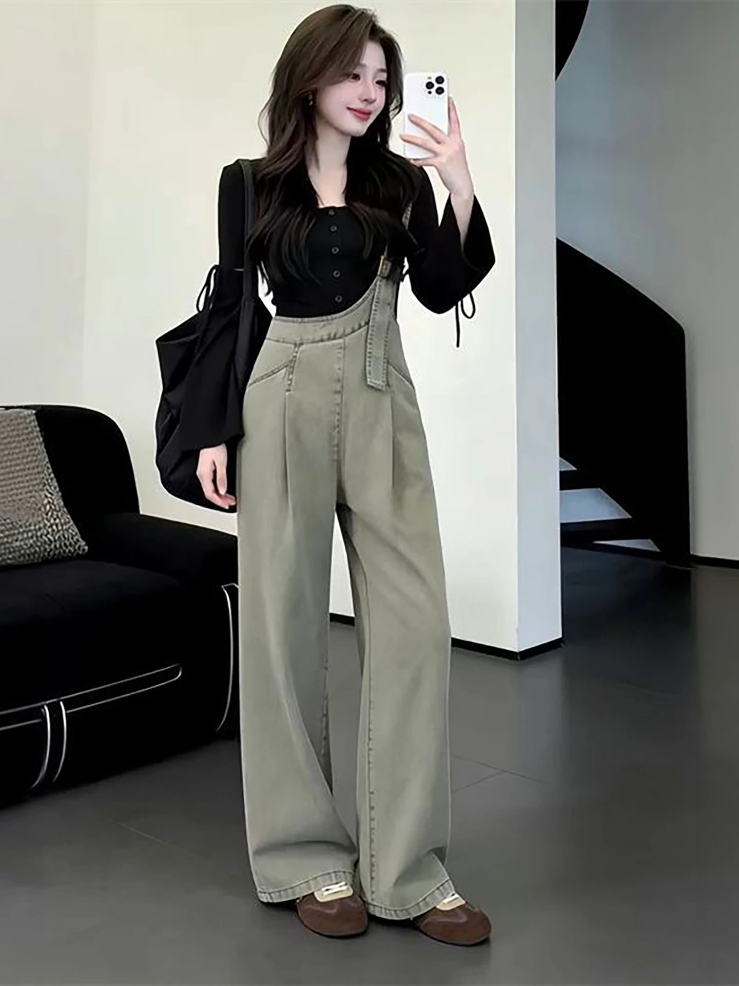 Korean Style Commuter Vintage Denim Overalls Black Design Top And Bottoms Set High Waist Long Pants Summer Fashion Outfit
Korean Style Commuter Vintage Denim Overalls Black Design Top And Bottoms Set High Waist Long Pants Summer Fashion Outfit