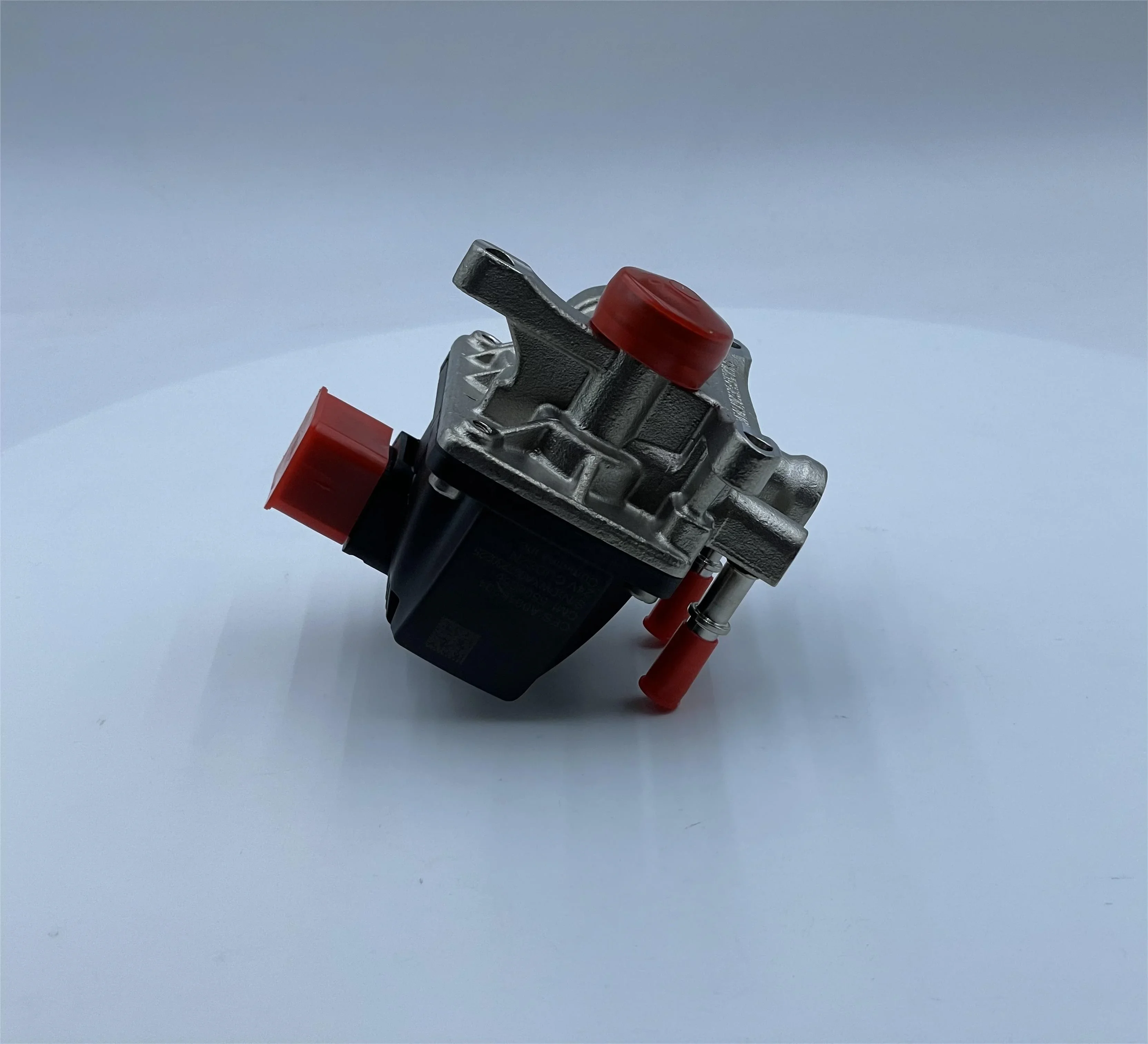 New Urea Doser Pump Nozzle 5506453 5506856 A061G329 Dosing Module Nozzle for Cummins
New Urea Doser Pump Nozzle 5506453 5506856 A061G329 Dosing Module Nozzle for Cummins