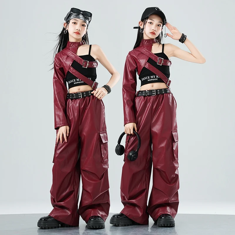 New Red Leather KPOP Outfit Hip Hop Dancing Costume Jazz Dance Stage Set Kids Performance Clothes Crop Tops Cargo Pants XH2657
New Red Leather KPOP Outfit Hip Hop Dancing Costume Jazz Dance Stage Set Kids Performance Clothes Crop Tops Cargo Pants XH2657