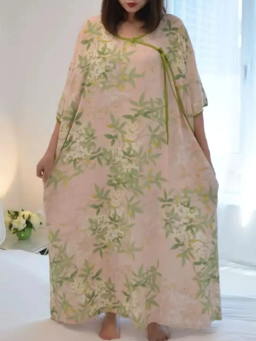 Large Size Straight Sleeve Long Women's Sleep Dress Chinese Style Autumn New Print Button Home Clothes Comfortable Sleepwear
Large Size Straight Sleeve Long Women's Sleep Dress Chinese Style Autumn New Print Button Home Clothes Comfortable Sleepwear