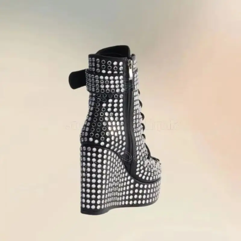 Silver Crystal Buckle Black Cross Tied Ankle Boots Side Zipper Women Shoes Wedges Heel New Party Dating 2026 Zapatos Para Mujere
Silver Crystal Buckle Black Cross Tied Ankle Boots Side Zipper Women Shoes Wedges Heel New Party Dating 2026 Zapatos Para Mujere