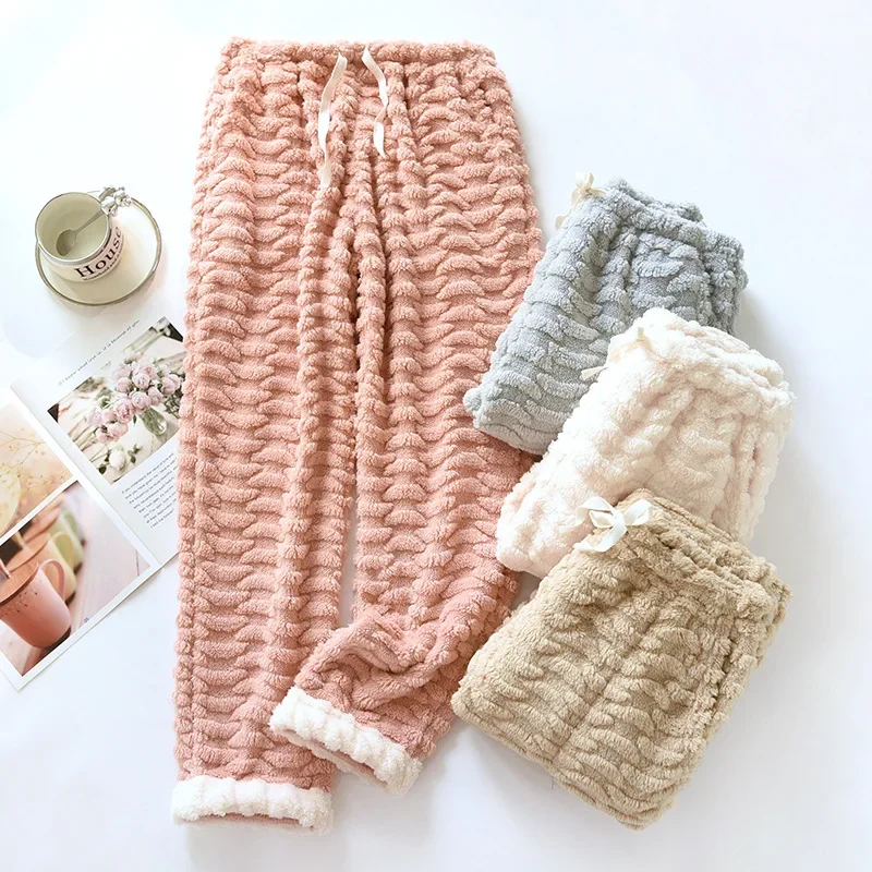2025 Autumn/Winter New Women's Sleeping Pants Fleece Thickened and Velvet Long Pants Small Crescent Large Home Pants Ladies
2025 Autumn/Winter New Women's Sleeping Pants Fleece Thickened and Velvet Long Pants Small Crescent Large Home Pants Ladies