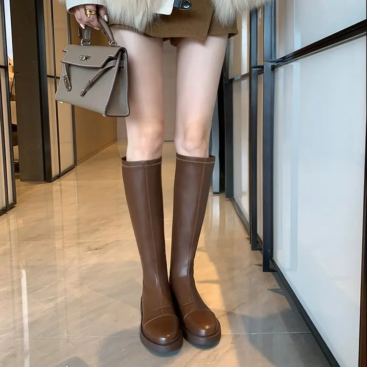 Long Boots 2022 Autumn Winter New Net Red Versatile Plush Back Zipper Women's Boots High Barrel short Boots Women's Fashion
Long Boots 2022 Autumn Winter New Net Red Versatile Plush Back Zipper Women's Boots High Barrel short Boots Women's Fashion