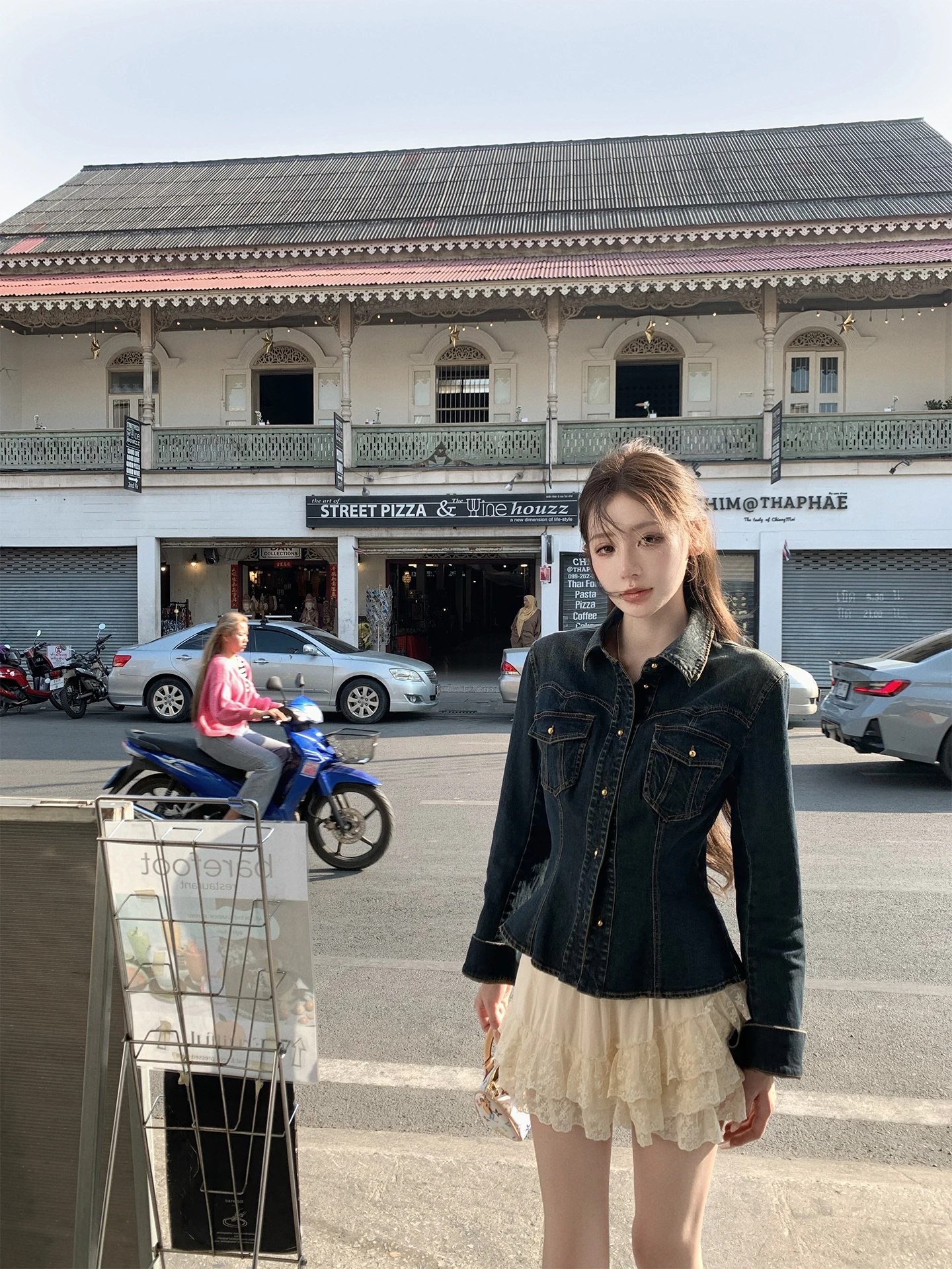 Pinky Piggy Sydney Island Heavyweight Retro Washed Denim Shirt Women's Slim Fit Waist Cinching Top Vintage Style Short Coat
Pinky Piggy Sydney Island Heavyweight Retro Washed Denim Shirt Women's Slim Fit Waist Cinching Top Vintage Style Short Coat