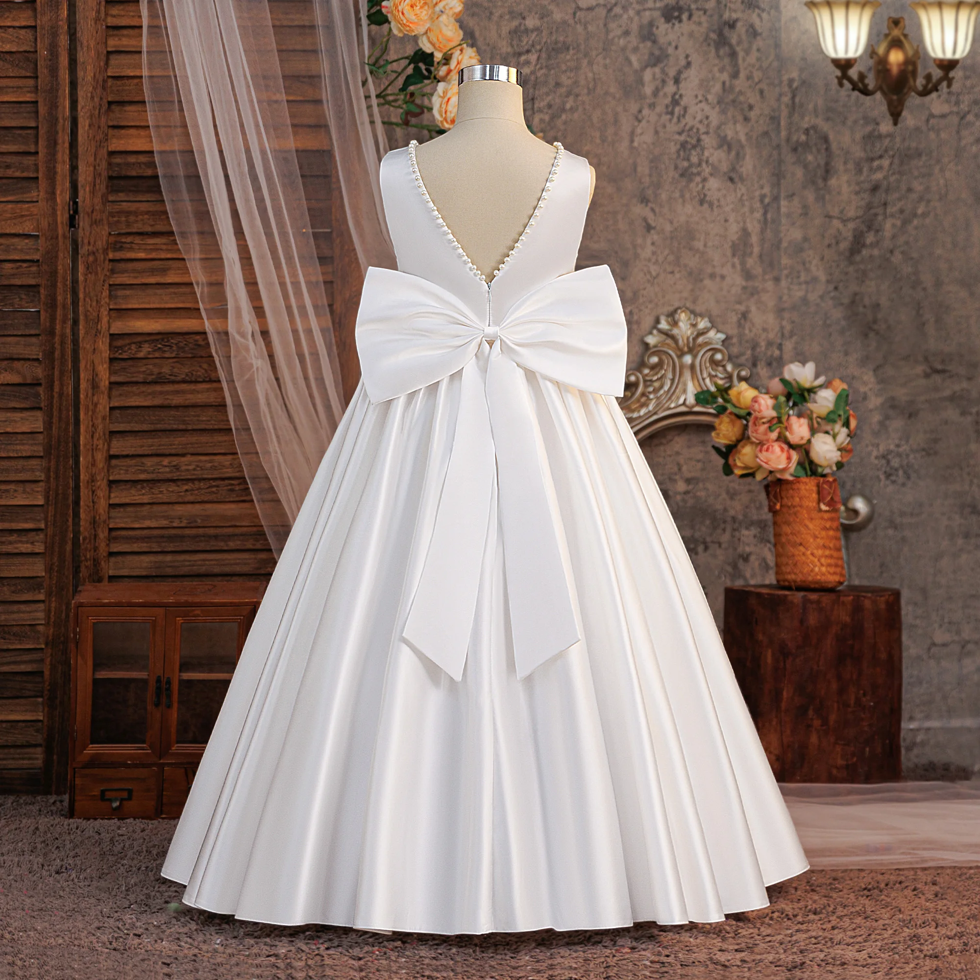 Girls Elegant Dress White Wedding Bridesmaid Prom Gown Big Bow Girls Party Dress Kids First Communion Formal Evening Customized
Girls Elegant Dress White Wedding Bridesmaid Prom Gown Big Bow Girls Party Dress Kids First Communion Formal Evening Customized