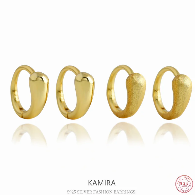 KAMIRA 925 Sterling Silver Elegance Simple Matter Round Glossy Hoop Earrings for Women Geometric Versatile Jewelry Accessories
KAMIRA 925 Sterling Silver Elegance Simple Matter Round Glossy Hoop Earrings for Women Geometric Versatile Jewelry Accessories