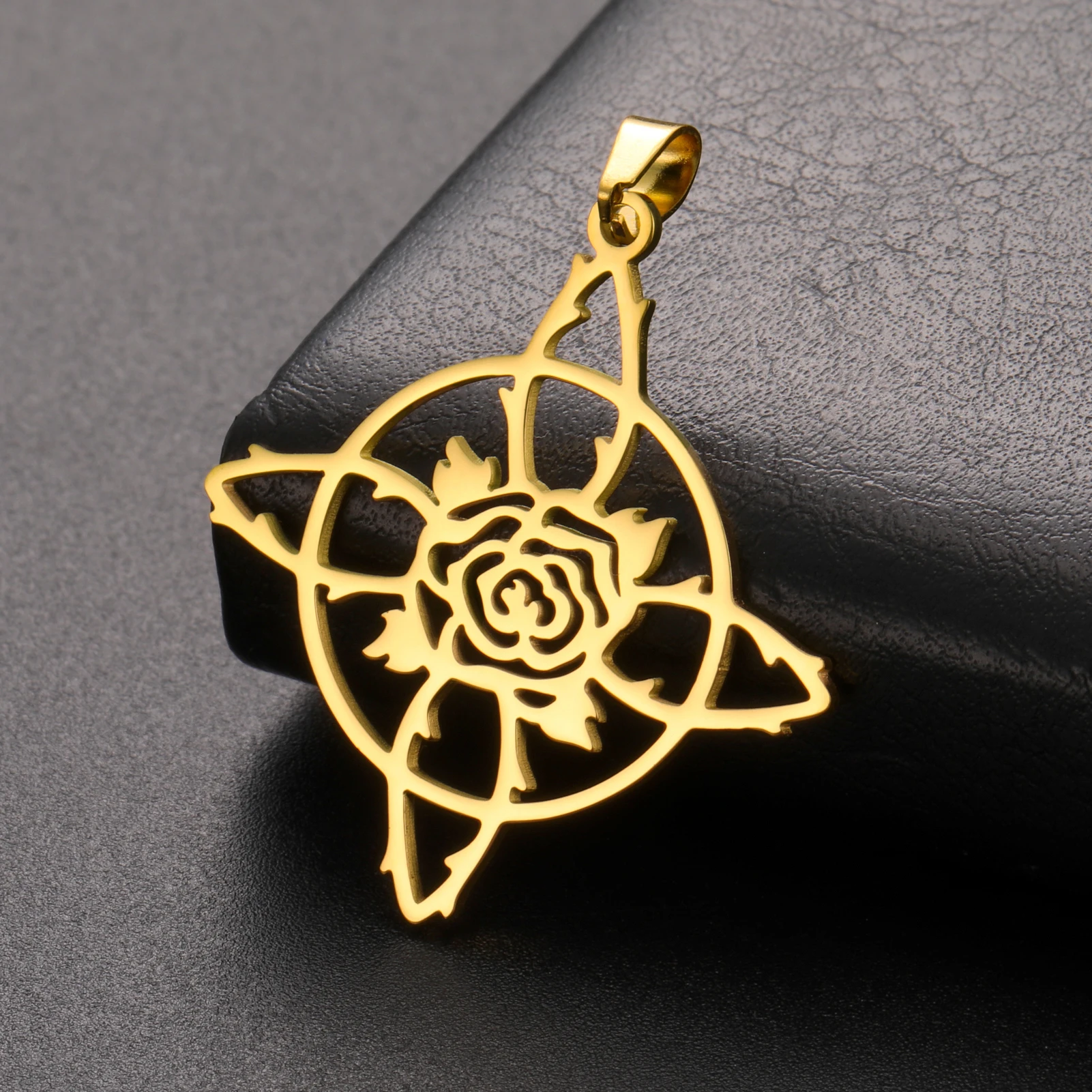 Fashion Stainless Steel Witch Knot Rose Pendant Romantic Charms For Jewelry Making DIY Necklace Earring Accessories Wholesale
Fashion Stainless Steel Witch Knot Rose Pendant Romantic Charms For Jewelry Making DIY Necklace Earring Accessories Wholesale