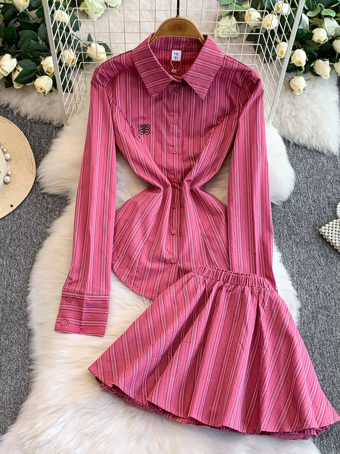 Защита от солнца с тяжелой вышивкой Long Sve irt Юбка для похудения с высокой талией Комплект из двух предметов French Sle Повседневная одежда для ...
Защита от солнца с тяжелой вышивкой Long Sve irt Юбка для похудения с высокой талией Комплект из двух предметов French Sle Повседневная одежда для ...