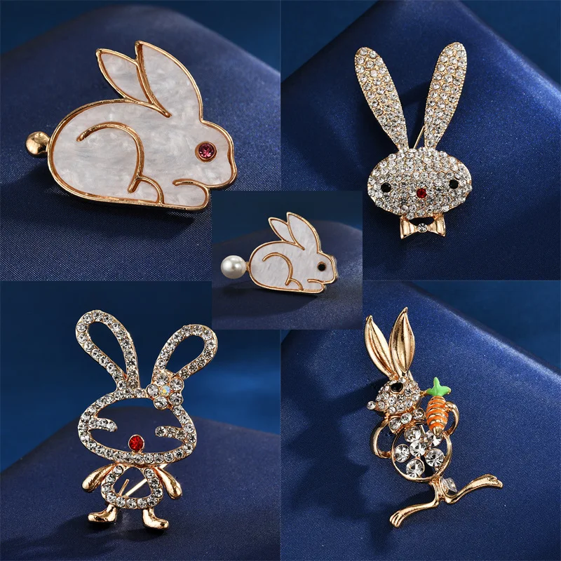 Fashion Cute Little White Rabbit Brooch for Women High-end Suit Sweater Brooch Accessory Versatile Clothing Pin
Fashion Cute Little White Rabbit Brooch for Women High-end Suit Sweater Brooch Accessory Versatile Clothing Pin