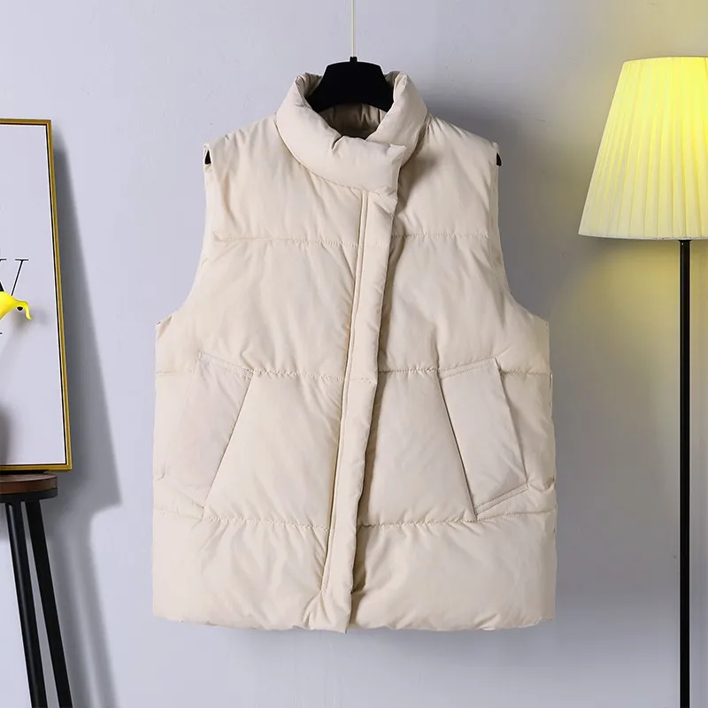 Sli White Cotton Vest Women's round Ne Faionable Agel Design ort Length Pure Color Numen Button Winter 2023
Sli White Cotton Vest Women's round Ne Faionable Agel Design ort Length Pure Color Numen Button Winter 2023