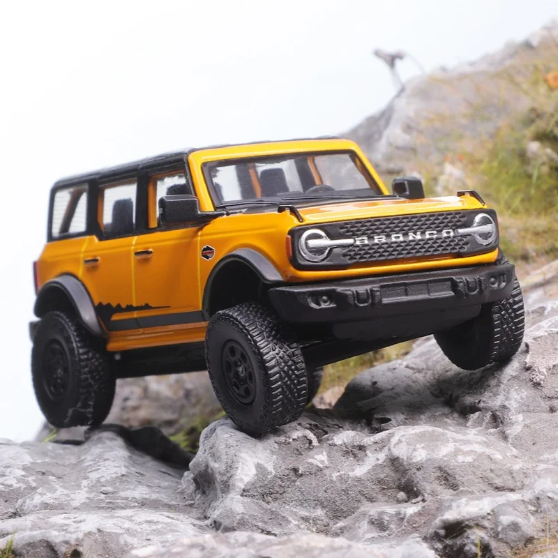 GCD&SHADOW 1:64 Bronco трансформируемая модель внедорожника из сплава в стиле ретро
GCD&SHADOW 1:64 Bronco трансформируемая модель внедорожника из сплава в стиле ретро