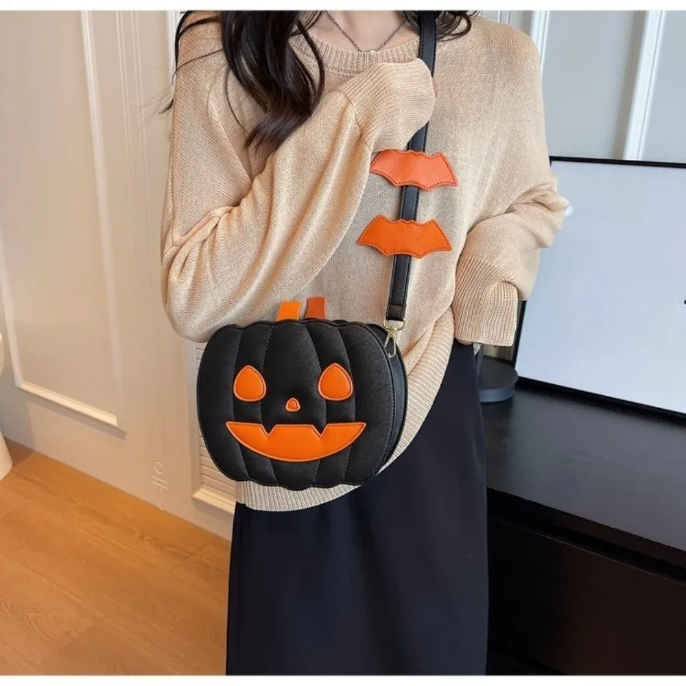 Phone Bag PU Leather Halloween Pumpkin Bag Funny Large Capacity Pumpkin Shoulder Bag Bat Square Crossbody Bag Halloween
Phone Bag PU Leather Halloween Pumpkin Bag Funny Large Capacity Pumpkin Shoulder Bag Bat Square Crossbody Bag Halloween