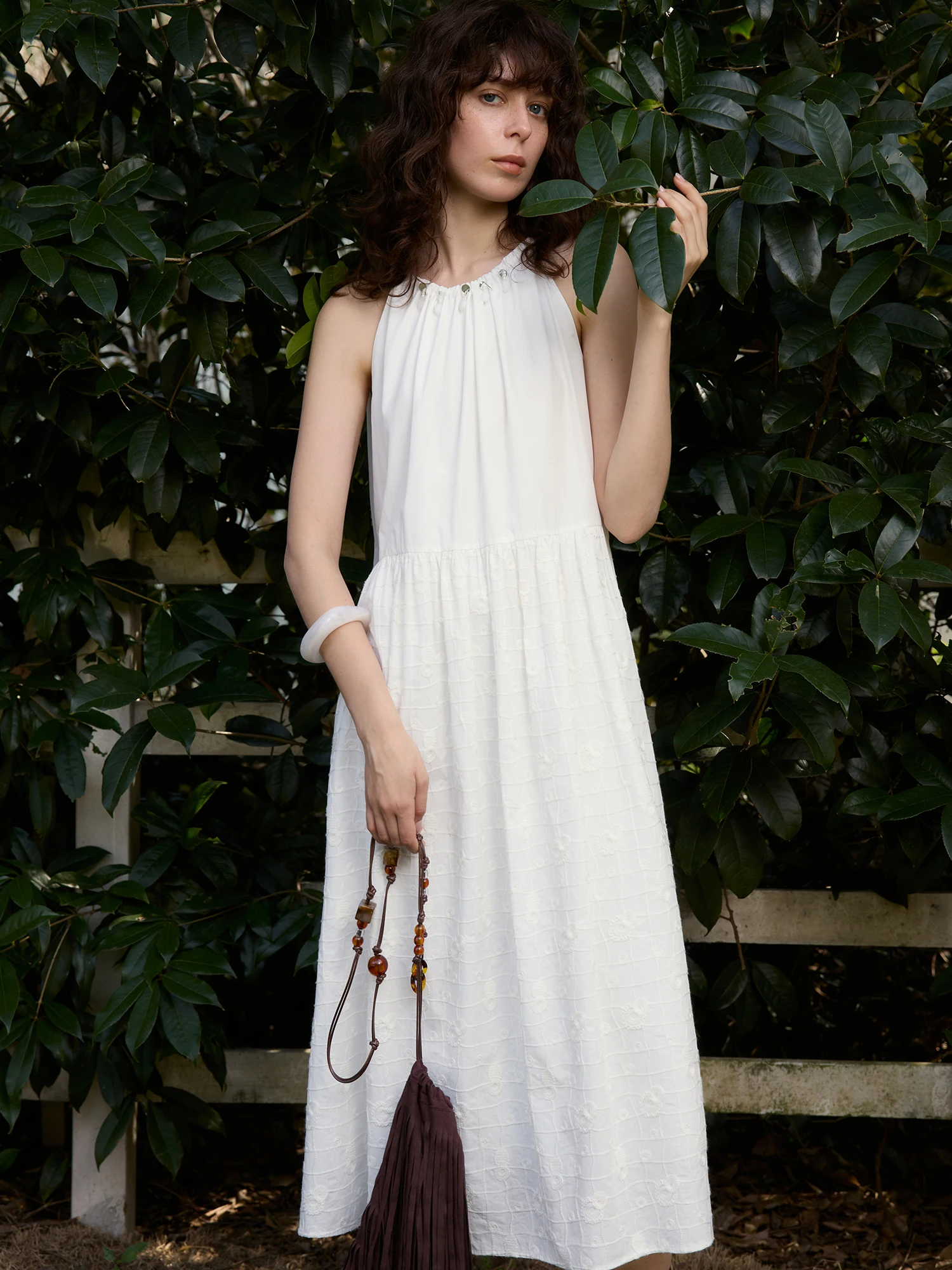 ZIQIAO 【Self-Pleasing Little White Dress】- 2025 Summer Elaborate Embroidered Strapless Long Dress for Petite Women 25ZQ92094
ZIQIAO 【Self-Pleasing Little White Dress】- 2025 Summer Elaborate Embroidered Strapless Long Dress for Petite Women 25ZQ92094