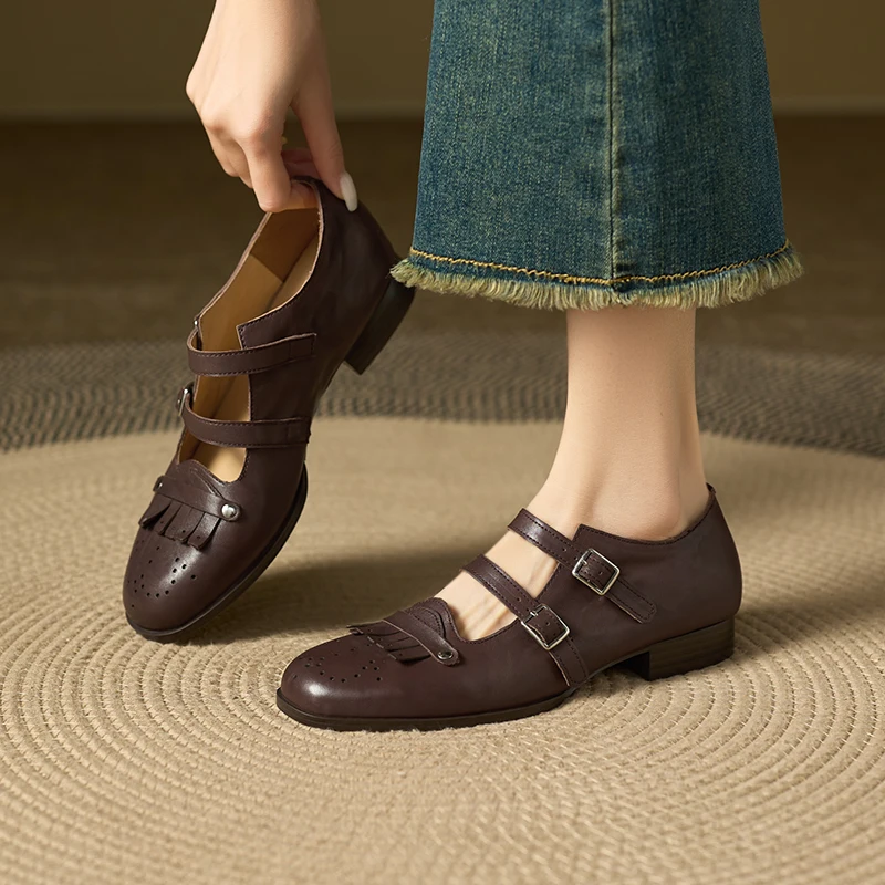 Flats Women Genuine Leather Single Buckle Mary Jane Style Round Toe Tassel Vintage Chunky Heel Shallow All Season Versatile Shoe
Flats Women Genuine Leather Single Buckle Mary Jane Style Round Toe Tassel Vintage Chunky Heel Shallow All Season Versatile Shoe