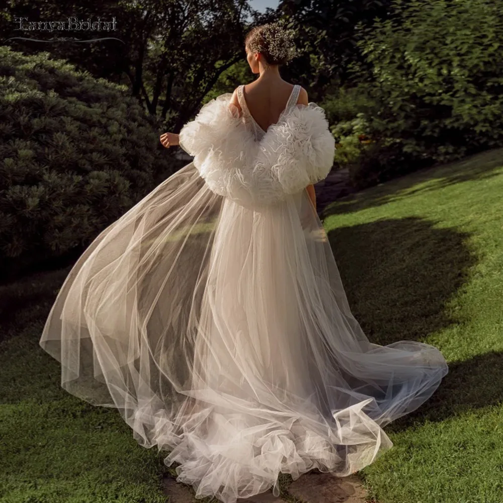 Тюлевая свадебная накидка с 3D цветами и тюлевым шлейфом, романтическое свадебное пальто, женское пальто DJ497
Тюлевая свадебная накидка с 3D цветами и тюлевым шлейфом, романтическое свадебное пальто, женское пальто DJ497