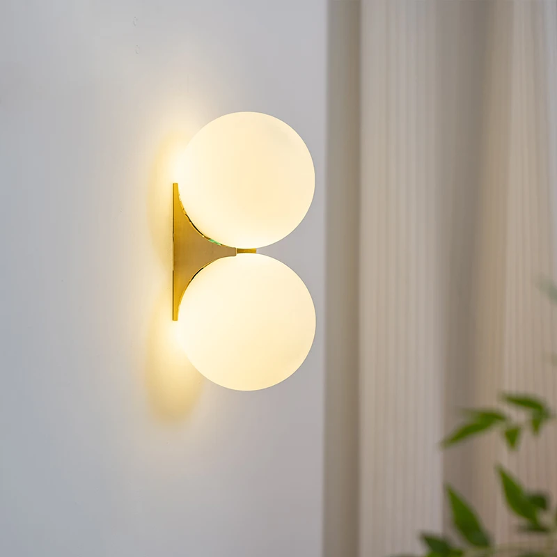 Nordic Glass Ball Wall Lamps for Bedroom Bedside Lighting Black Silver Gold Hallway Living Room Entrance Aisle Stair Wall Light
Nordic Glass Ball Wall Lamps for Bedroom Bedside Lighting Black Silver Gold Hallway Living Room Entrance Aisle Stair Wall Light