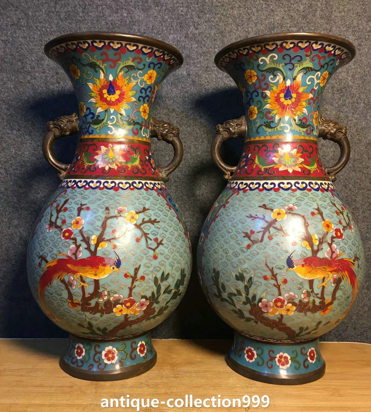 5 inch vintage Qianlong cloisonne enamel bronze flower and bird dragon ear vase pair -
5 inch vintage Qianlong cloisonne enamel bronze flower and bird dragon ear vase pair -