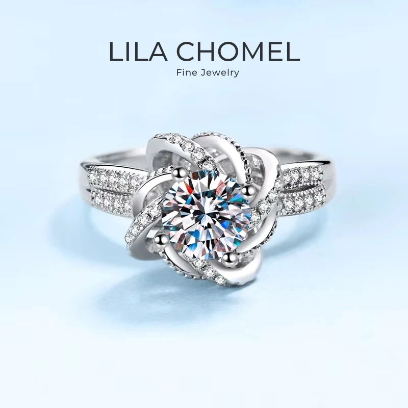 Designer Fine Jewelry Spiral Rose Girl Wedding Band 18K White Gold VVS1 D Color 1/2ct Moissanite Diamond Birthday Gift for Women
Designer Fine Jewelry Spiral Rose Girl Wedding Band 18K White Gold VVS1 D Color 1/2ct Moissanite Diamond Birthday Gift for Women