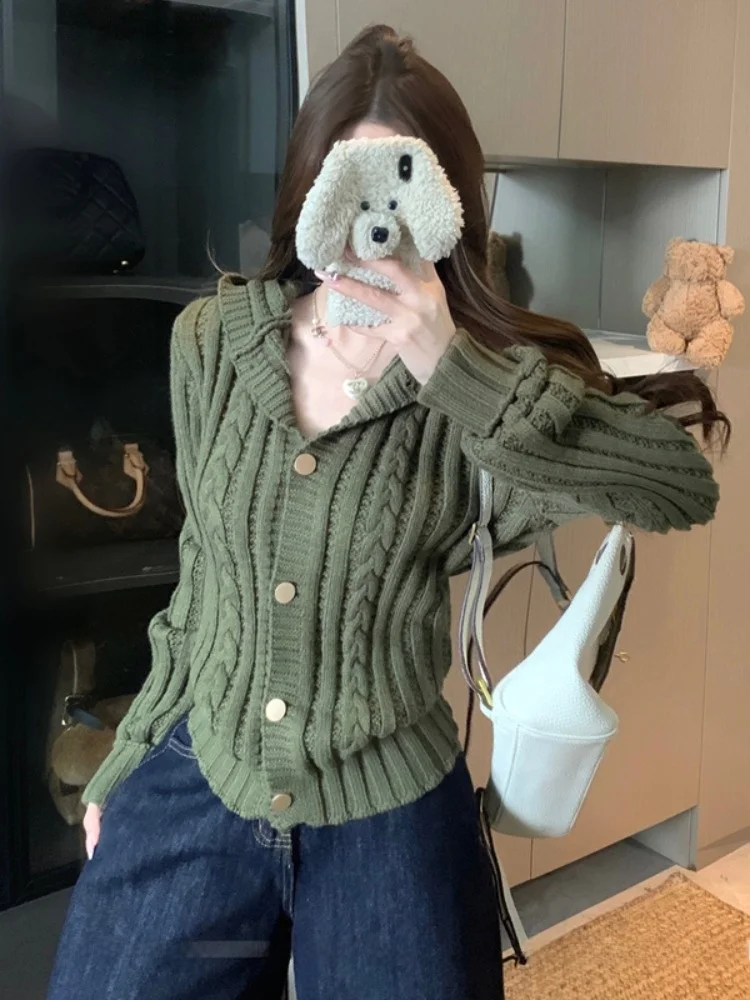 Retro Hooded Long Sleeve Knit Cardigan Casual Fashion Outerwear Women's Autumn Winter New Style Anti-Aging Twist Casual Knitt...
Retro Hooded Long Sleeve Knit Cardigan Casual Fashion Outerwear Women's Autumn Winter New Style Anti-Aging Twist Casual Knitt...