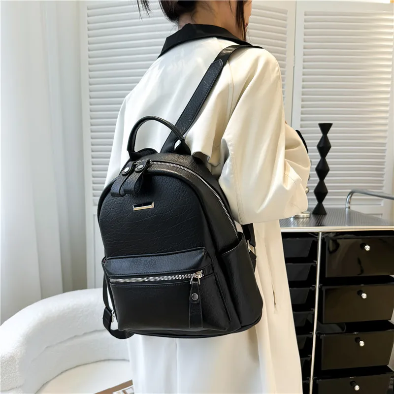 Versatile and Trendy Pu Soft Leather for Work Commuting Travel Hand-Held Backpacks Mobile Phone Bags for Women
Versatile and Trendy Pu Soft Leather for Work Commuting Travel Hand-Held Backpacks Mobile Phone Bags for Women