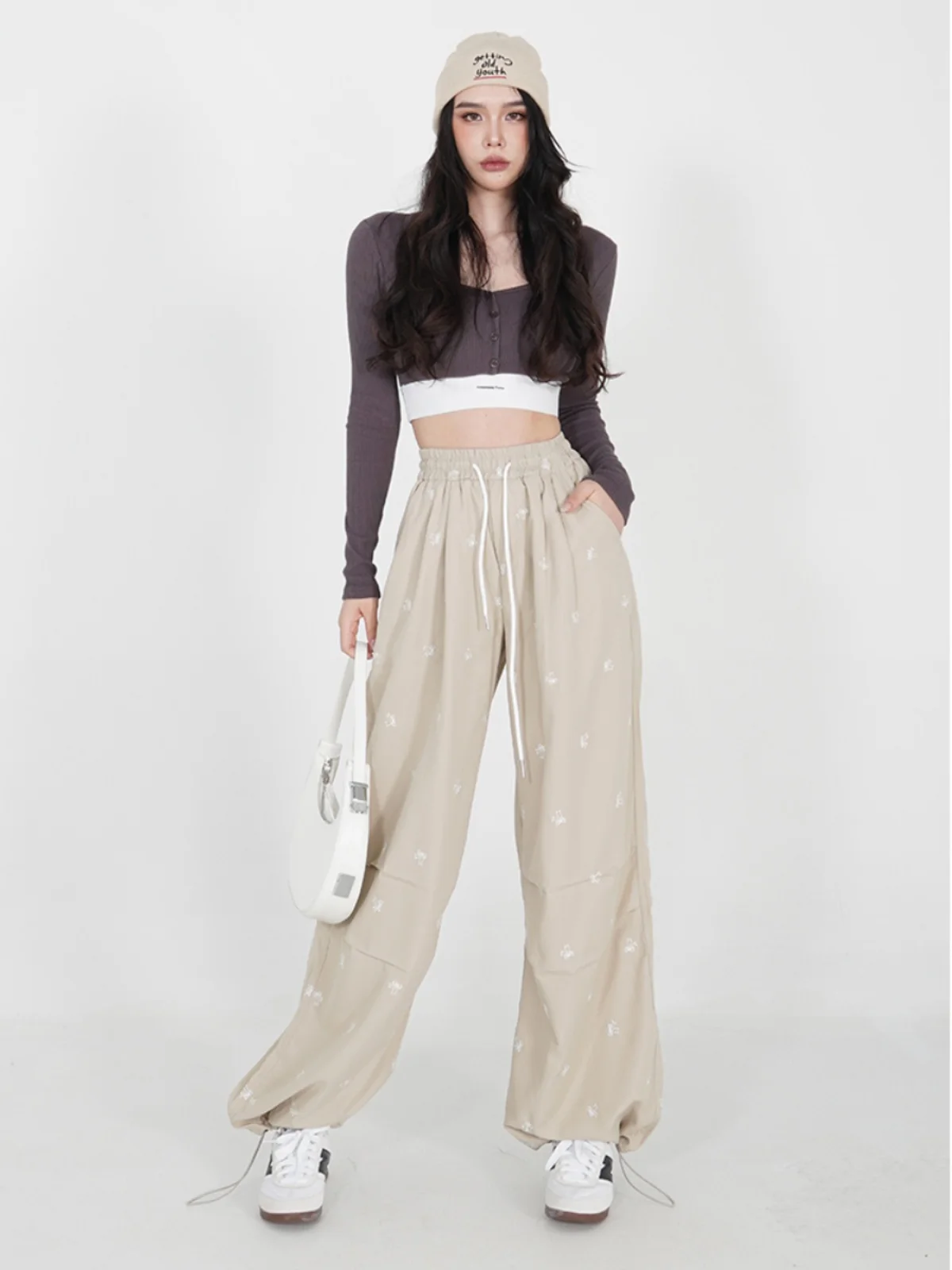 High Waist Drawstring Embroidered Casual Wide Leg Pants Women's Knot Workwear Trousers Slimming Straight Cut
High Waist Drawstring Embroidered Casual Wide Leg Pants Women's Knot Workwear Trousers Slimming Straight Cut