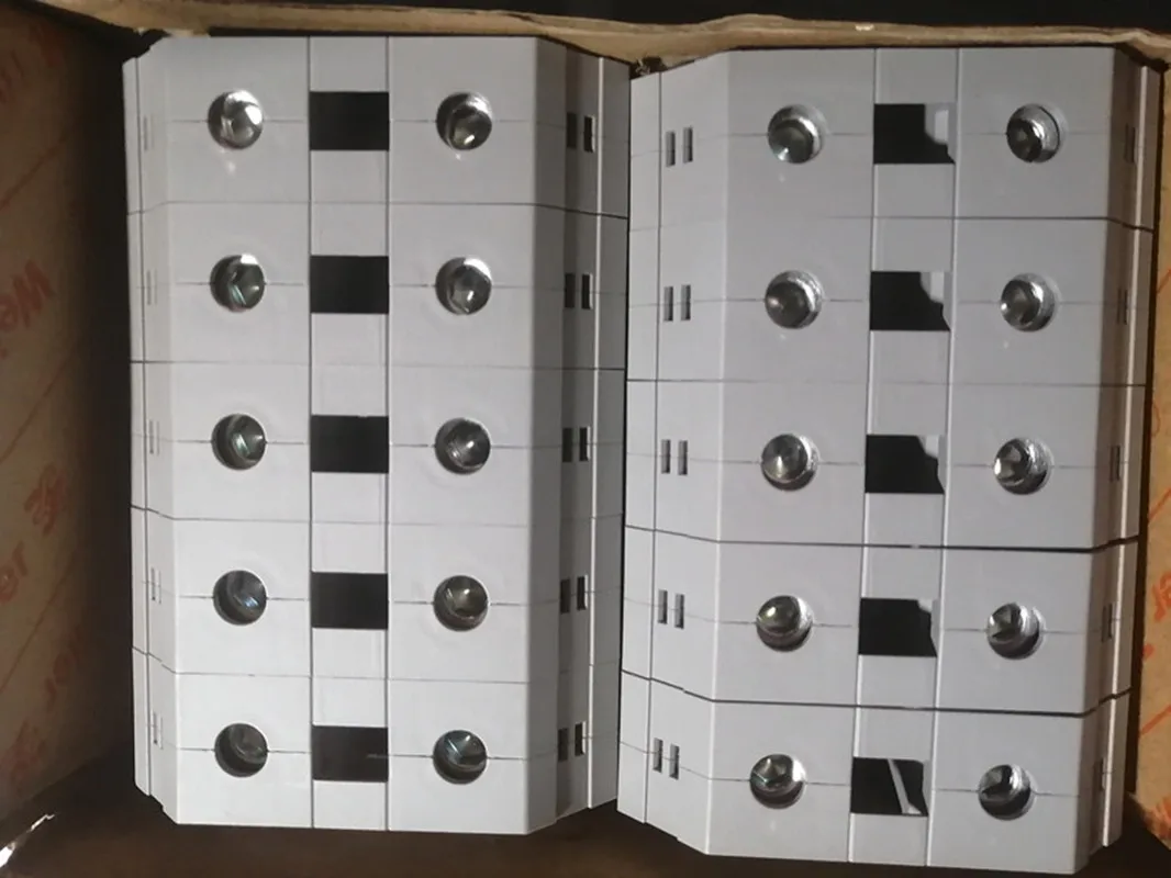 SAKDU70 SAKDU Патрубок перегородки поперечного разъема крепления сиденья 2040970000 5шт 
SAKDU70 SAKDU Патрубок перегородки поперечного разъема крепления сиденья 2040970000 5шт