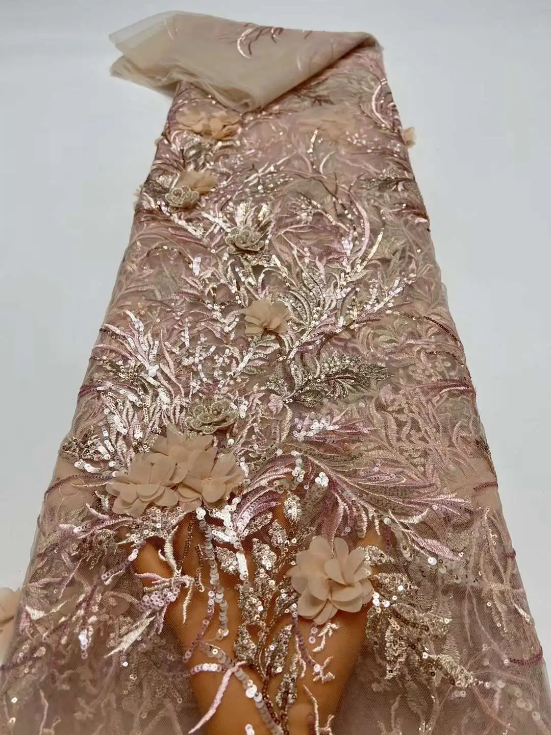 Luxury French Embroidery Lace Fabric African Sequins 3d Flowers Tulle Lace Fabric For Sewing Evening Wedding Dresses 5 Yards Hx
Luxury French Embroidery Lace Fabric African Sequins 3d Flowers Tulle Lace Fabric For Sewing Evening Wedding Dresses 5 Yards Hx