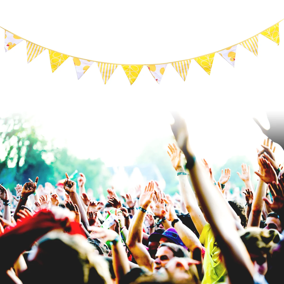 12 Pennant Flags Garland Yellow Duck Print Fabric Bunting Banner Party Decoration Birthday Wedding Baby Shower 
12 Pennant Flags Garland Yellow Duck Print Fabric Bunting Banner Party Decoration Birthday Wedding Baby Shower