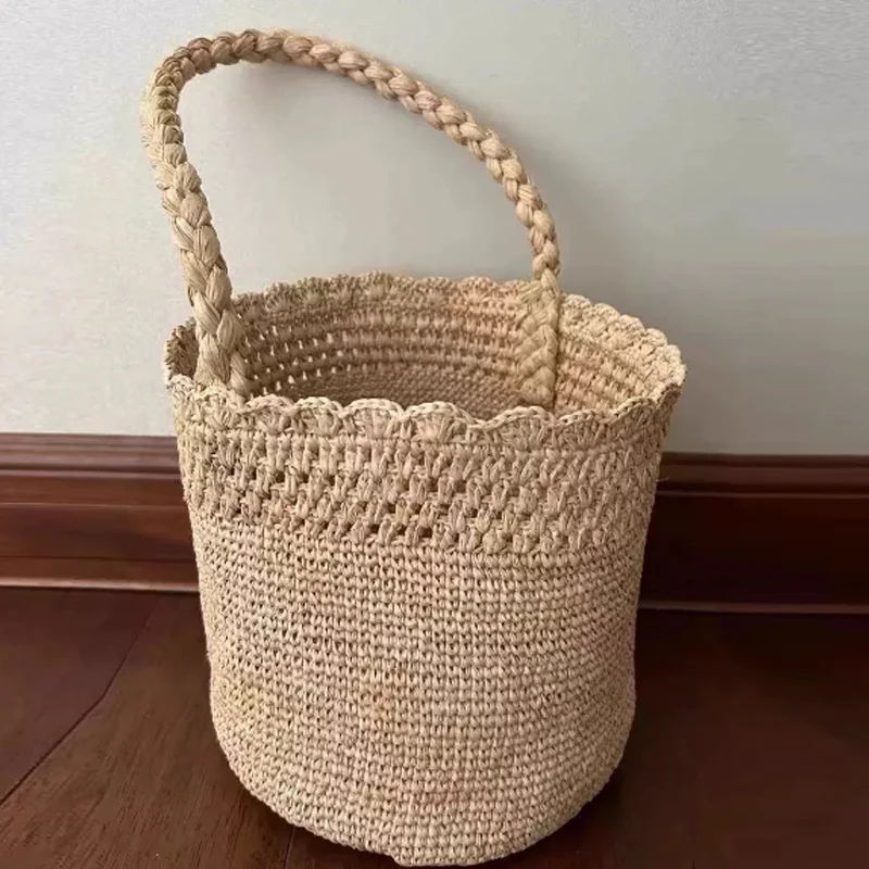 Large Capacity Woven Bucket Bag With Hollow Grass Weaving Handbag 2025 New Summer Seaside Leisure Shoulder Bag
Large Capacity Woven Bucket Bag With Hollow Grass Weaving Handbag 2025 New Summer Seaside Leisure Shoulder Bag