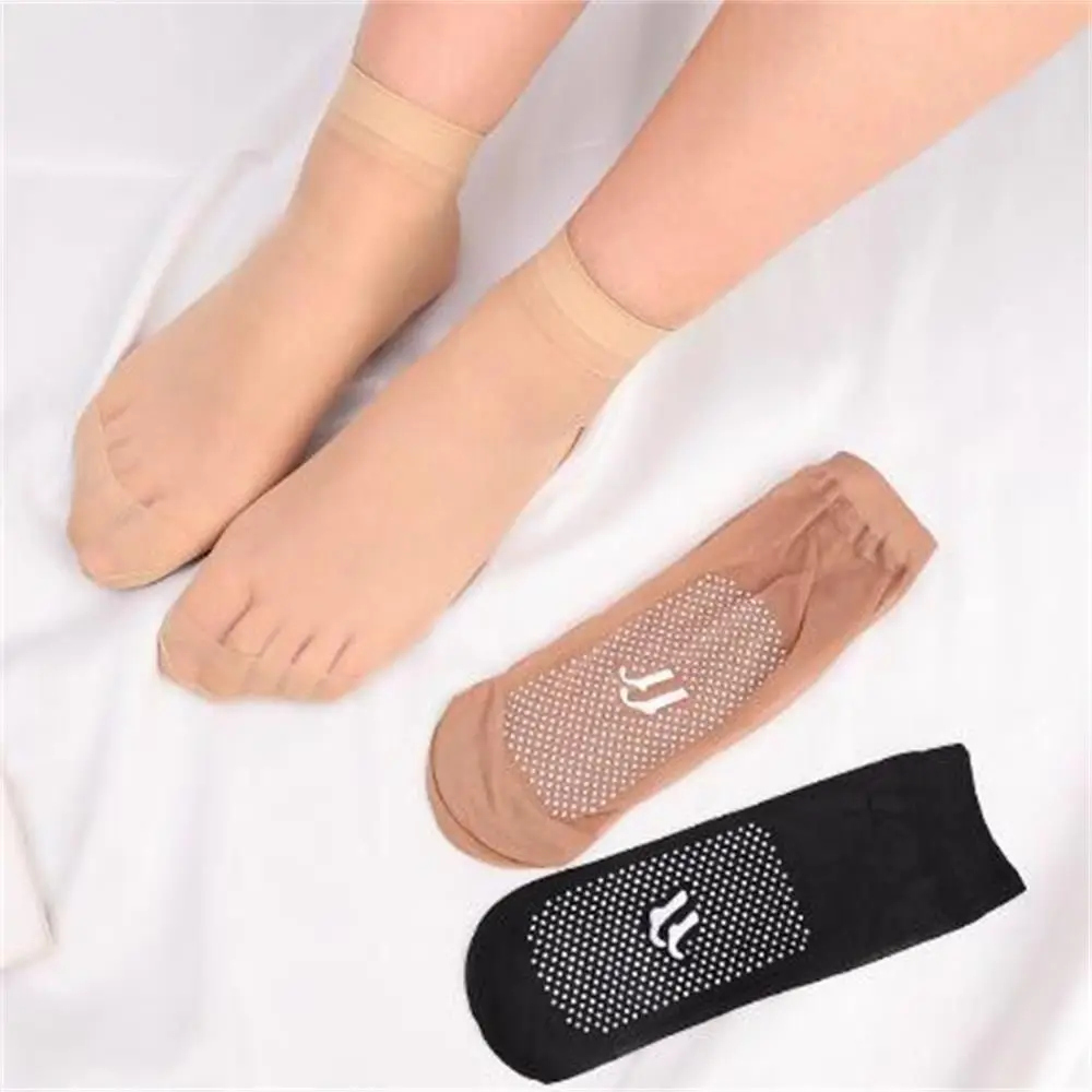 New Breathable Crystal Glass Silk Socks Skin-Friendly Ultra-Thin Short Stockings Non-Slip Anti-friction Silk Sheer Ankle Socks
New Breathable Crystal Glass Silk Socks Skin-Friendly Ultra-Thin Short Stockings Non-Slip Anti-friction Silk Sheer Ankle Socks