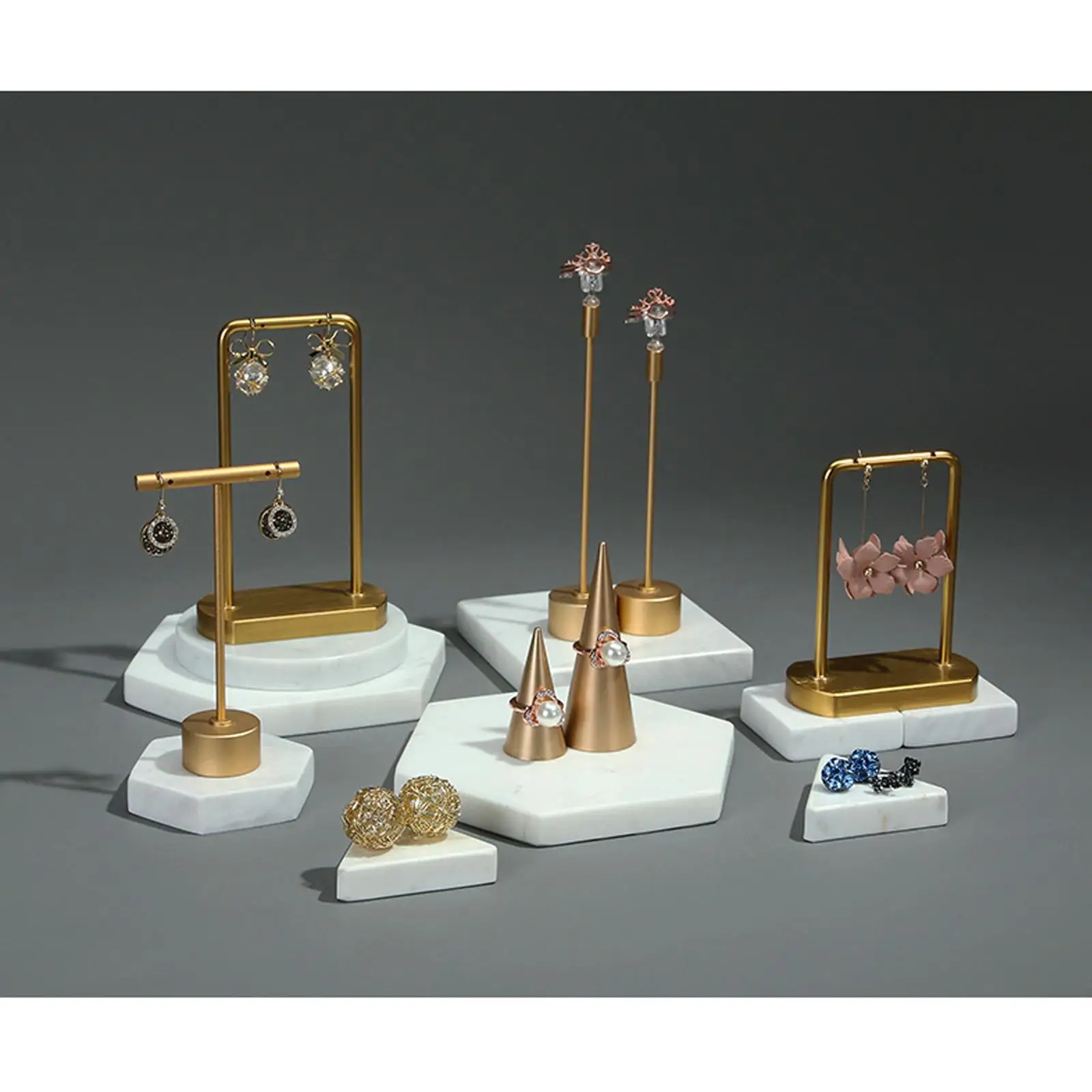 Gold Jewelry Display Rack Multi-Functional Home Decor for Bracelet Gifts
Gold Jewelry Display Rack Multi-Functional Home Decor for Bracelet Gifts