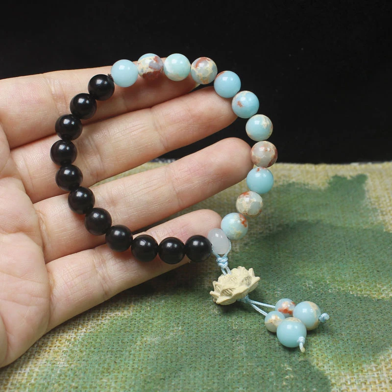 Traditional Chinese Style Black 8mm Lotus , Sandalwood Bracelet, Shoushan Stone Women's Buddhi
Traditional Chinese Style Black 8mm Lotus , Sandalwood Bracelet, Shoushan Stone Women's Buddhi