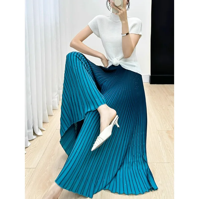 Miyake Pleated Pants for Women's 2024 Autumn New High End Gradient Color Loose Plus Size Slim Striped Wide Leg Pants
Miyake Pleated Pants for Women's 2024 Autumn New High End Gradient Color Loose Plus Size Slim Striped Wide Leg Pants