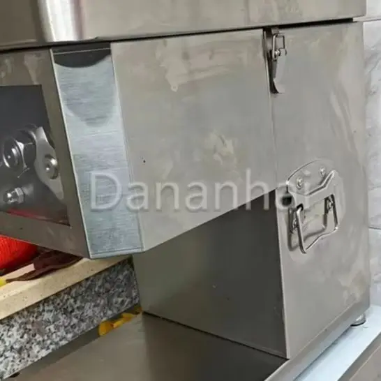 Electric Commercial Meat Cutter Small Shredder Beef And Lamb Dicer Kitchen Appliance for Efficient Food Preparation
Electric Commercial Meat Cutter Small Shredder Beef And Lamb Dicer Kitchen Appliance for Efficient Food Preparation