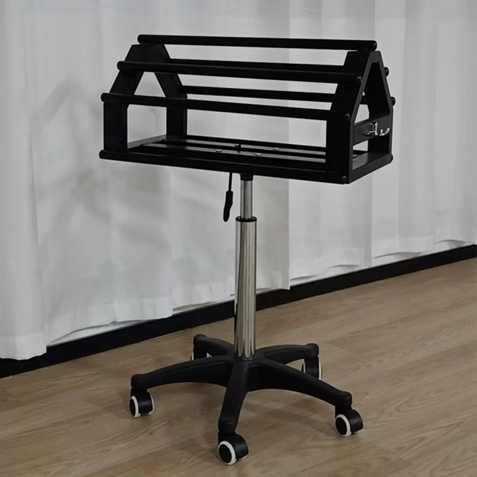 English Saddle Rack Holds Tack Pad Adjustable Metal Stand Rotatable Height Organizer for Equestrian Barn Stable
English Saddle Rack Holds Tack Pad Adjustable Metal Stand Rotatable Height Organizer for Equestrian Barn Stable
