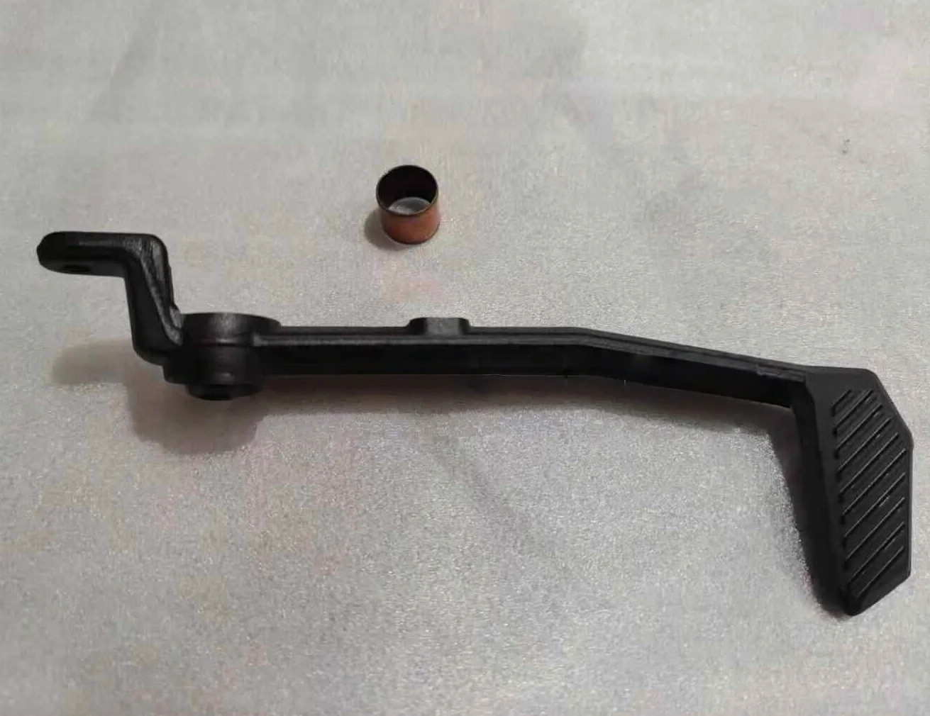 For Qjmotor QJ250GS-29E SRK250 brake pedal rear brake lever Qjmotor post race brake pedal pedal original factory
For Qjmotor QJ250GS-29E SRK250 brake pedal rear brake lever Qjmotor post race brake pedal pedal original factory