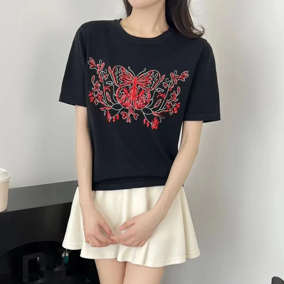 The 2024 New Style Summer Beautiful Beaded Sequin Butterfly Design Sense Chinese Style Thin and Versatile Knitted T-shirt
The 2024 New Style Summer Beautiful Beaded Sequin Butterfly Design Sense Chinese Style Thin and Versatile Knitted T-shirt