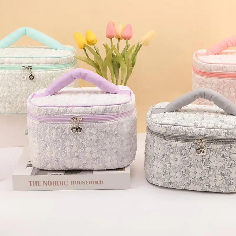 Cosmetic Bag Handheld Large Capacity Portable Travel Printing Wash Bag High Value Small Fragrance Makeup Box wholesale
Cosmetic Bag Handheld Large Capacity Portable Travel Printing Wash Bag High Value Small Fragrance Makeup Box wholesale