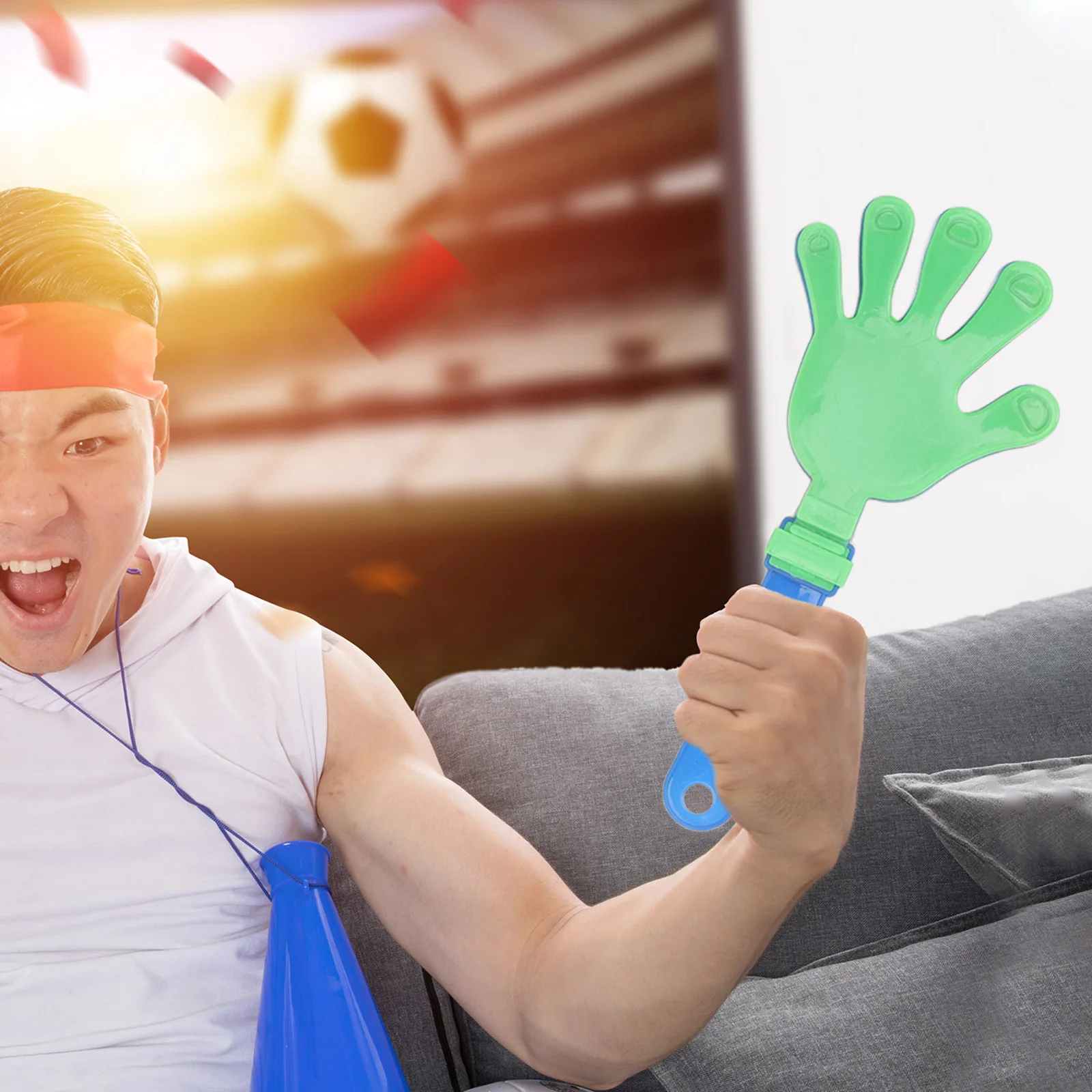20 pcs Plastic Hands Clappers Palm Clapping Device Party Noisemakers Maker Celebrations Carnival Fiestas Concerts
20 pcs Plastic Hands Clappers Palm Clapping Device Party Noisemakers Maker Celebrations Carnival Fiestas Concerts