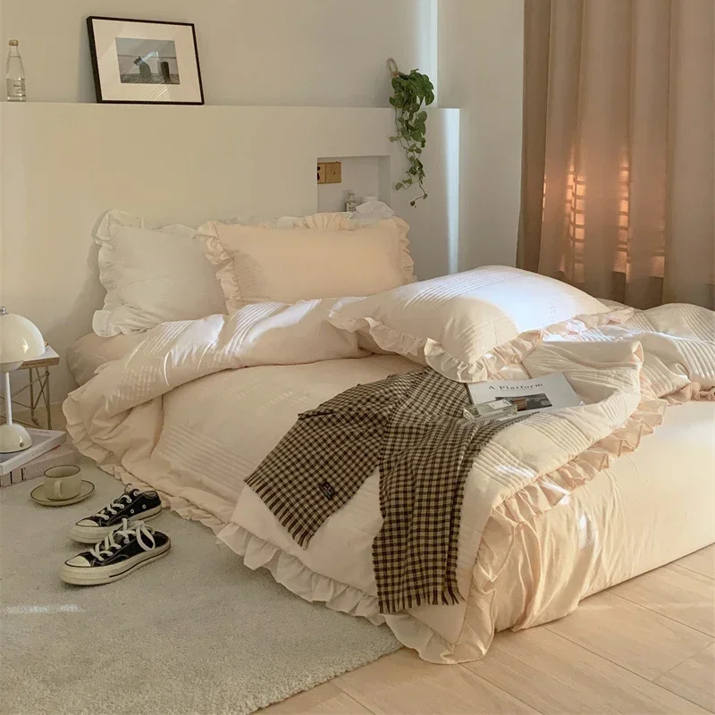 French Cream Style Cotton Warm Comforter Bedding Sets Girl‘s Room Winter Skin-friendly Duvet Cover Set Queen Size Bed Linen Sets
French Cream Style Cotton Warm Comforter Bedding Sets Girl‘s Room Winter Skin-friendly Duvet Cover Set Queen Size Bed Linen Sets
