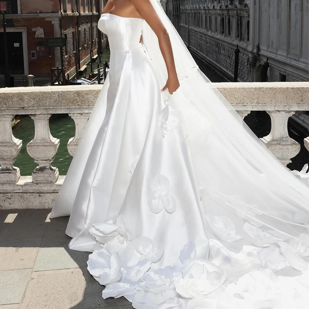 Customized Temperament Satin A-Line 3D Flowers Evening Dress Graceful Floor Length Strapless vestidos para mujer
Customized Temperament Satin A-Line 3D Flowers Evening Dress Graceful Floor Length Strapless vestidos para mujer