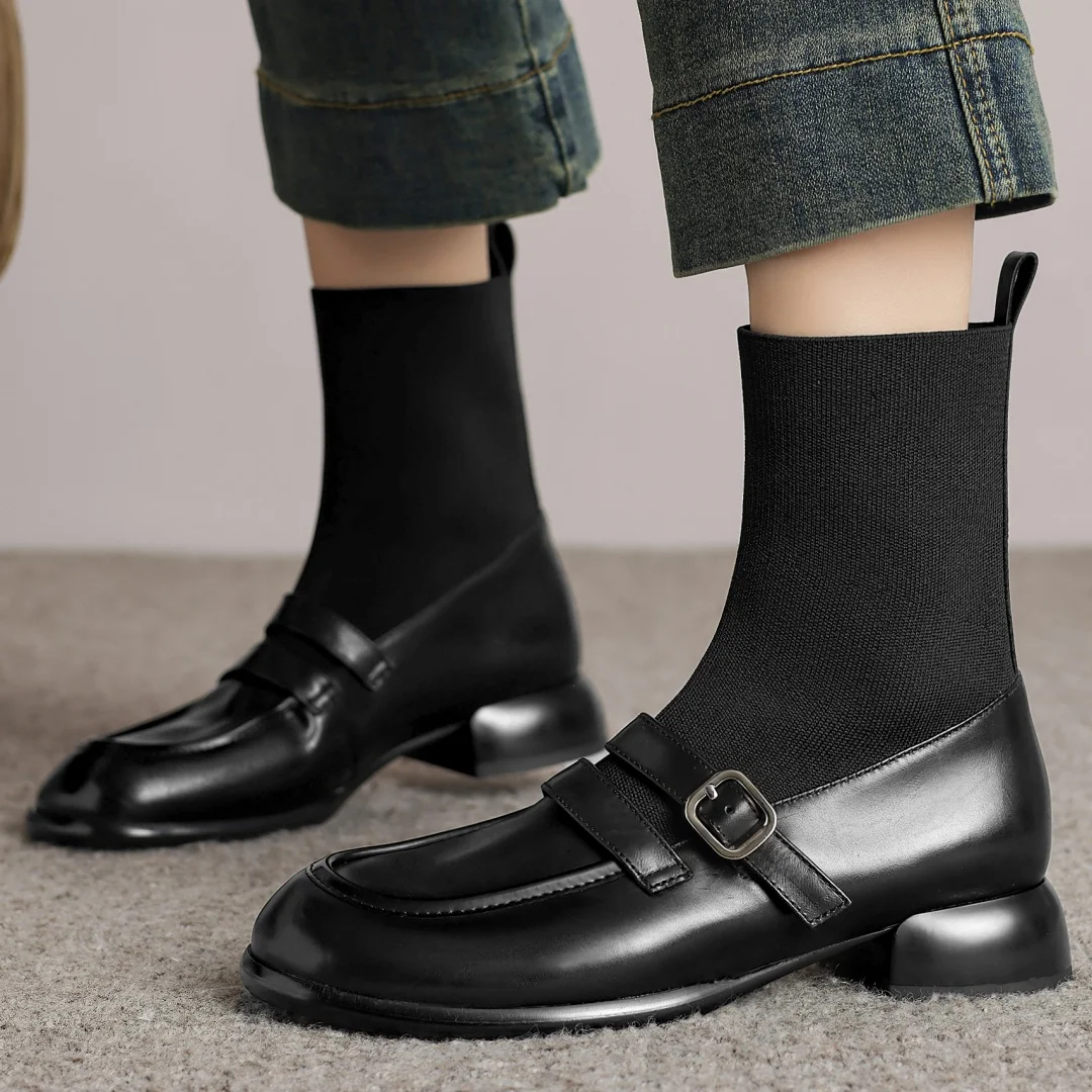 Women's genuine leather stretch knit patchwork slip-on flats autumn ankle boots metal buckle black slim casual female short boot
Women's genuine leather stretch knit patchwork slip-on flats autumn ankle boots metal buckle black slim casual female short boot