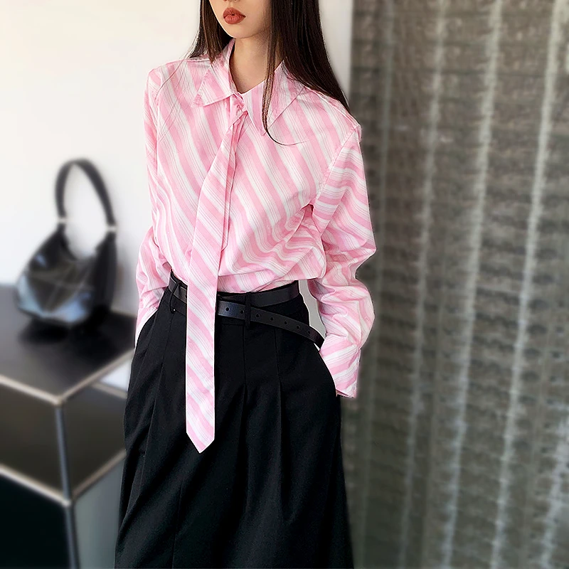 Y2k Clothes Fashion Woman Blouse 2023 Young Ladies Pink Stripe Long Sleeve Top Women Shirts And Blouses With Tie Shirt SL340
Y2k Clothes Fashion Woman Blouse 2023 Young Ladies Pink Stripe Long Sleeve Top Women Shirts And Blouses With Tie Shirt SL340