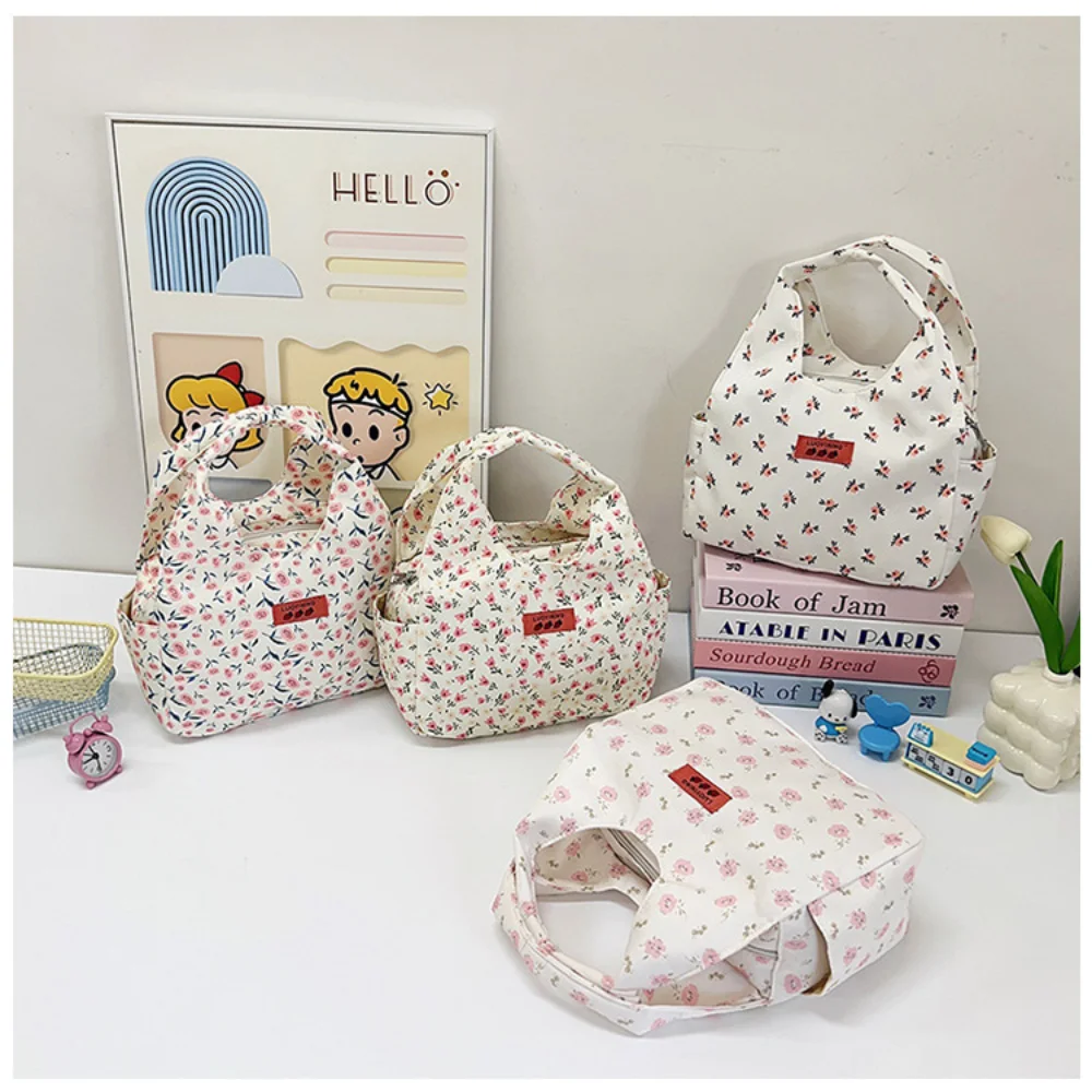 Handheld Lunch Bag Casual Large Capacity Lunch Bag Student Wrist Bag Versatile For Commute Picnic School
Handheld Lunch Bag Casual Large Capacity Lunch Bag Student Wrist Bag Versatile For Commute Picnic School